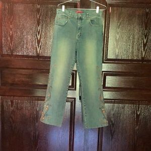 London blue embroidered jeans